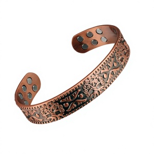 สร้อยข้อมือทองแดงเปิดลายต้นไม้ปลอมที่สง่างามของชีวิตเครื่องประดับโลหะที่ทันสมัยการออกแบบที่ประณีต - Product Image 1