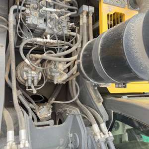 Excavatrice VOLVO EC480LC d'origine suédoise, 48 tonnes, bon prix de vente, équipée d'un moteur Volvo Penta, d'un PLC, d'un roulement, d'une boîte de vitesses et d'une pompe - Product Image 6