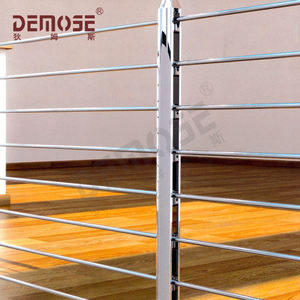 Rampe d'escalier en <span class=keywords><strong>bois</strong></span> bon marché au design contemporain, garde-corps de balcon en acier inoxydable pour l'intérieur - Product Image 2