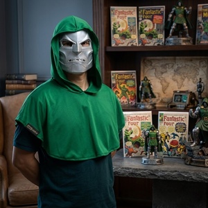 Masque réaliste en métal argenté avec capuche verte, accessoire de costume en <span class=keywords><strong>latex</strong></span> premium pour cosplay, thème amusant et original pour les événements de Pâques et d'Halloween - Product Image 3