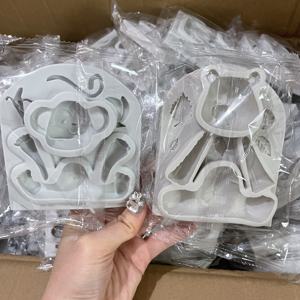 Molde <span class=keywords><strong>de</strong></span> Silicona <span class=keywords><strong>con</strong></span> Temática <span class=keywords><strong>de</strong></span> Animales León Elefante Mono Cebra <span class=keywords><strong>Jirafa</strong></span> para Hornear Galletas y Decorar Pasteles <span class=keywords><strong>con</strong></span> <span class=keywords><strong>Fondant</strong></span> - Product Image 1