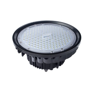 Projecteur LED UFO d'intérieur 150W & 200W, corps en aluminium IP65, idéal pour gymnases et entrepôts industriels, garantie 5 ans, GKD-E Aluminium L - Product Image 3