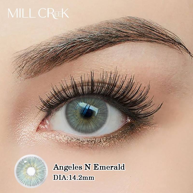 อังเจลีส เอ็น เอเมอรัลด์