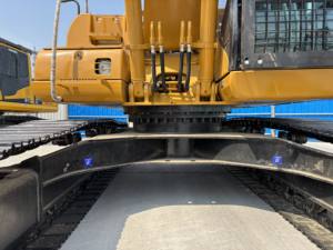 Excavadora de cadenas Caterpillar 320C usada, 20 toneladas, estructura duradera, motor hidráulico, caja de cambios, bomba hidráulica, modelo 2022 - Product Image 4