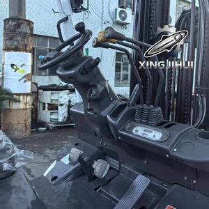 Chariot élévateur TCM FD30T3 3 tonnes d'occasion, chariot élévateur japonais 3 tonnes, moteur Isuzu C240, machine d'occasion, chariot élévateur à essence, 6000 mm, 3000 kg - Product Image 6