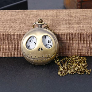 <span class=keywords><strong>Montre</strong></span> <span class=keywords><strong>de</strong></span> poche à quartz avec pendentif en forme <span class=keywords><strong>de</strong></span> crâne <span class=keywords><strong>de</strong></span> clown aux grands yeux et d'épouvantail, chaîne, collier créatif antique, <span class=keywords><strong>montre</strong></span> en alliage <span class=keywords><strong>de</strong></span> 47 mm - Product Image 4