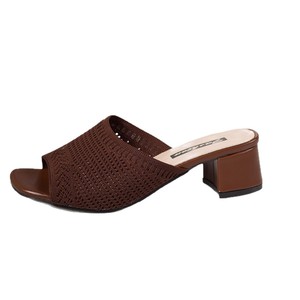 Sandales d'été respirantes à bout carré en maille tricotée, talon moyen épais, grandes tailles pour femmes, vente en gros - Product Image 5