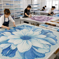 Mosaïque décorative en verre pour piscine, motif floral personnalisé pour spas, bains publics, centres de bien-être et projets de piscines, murale en mosaïque de verre pour piscine