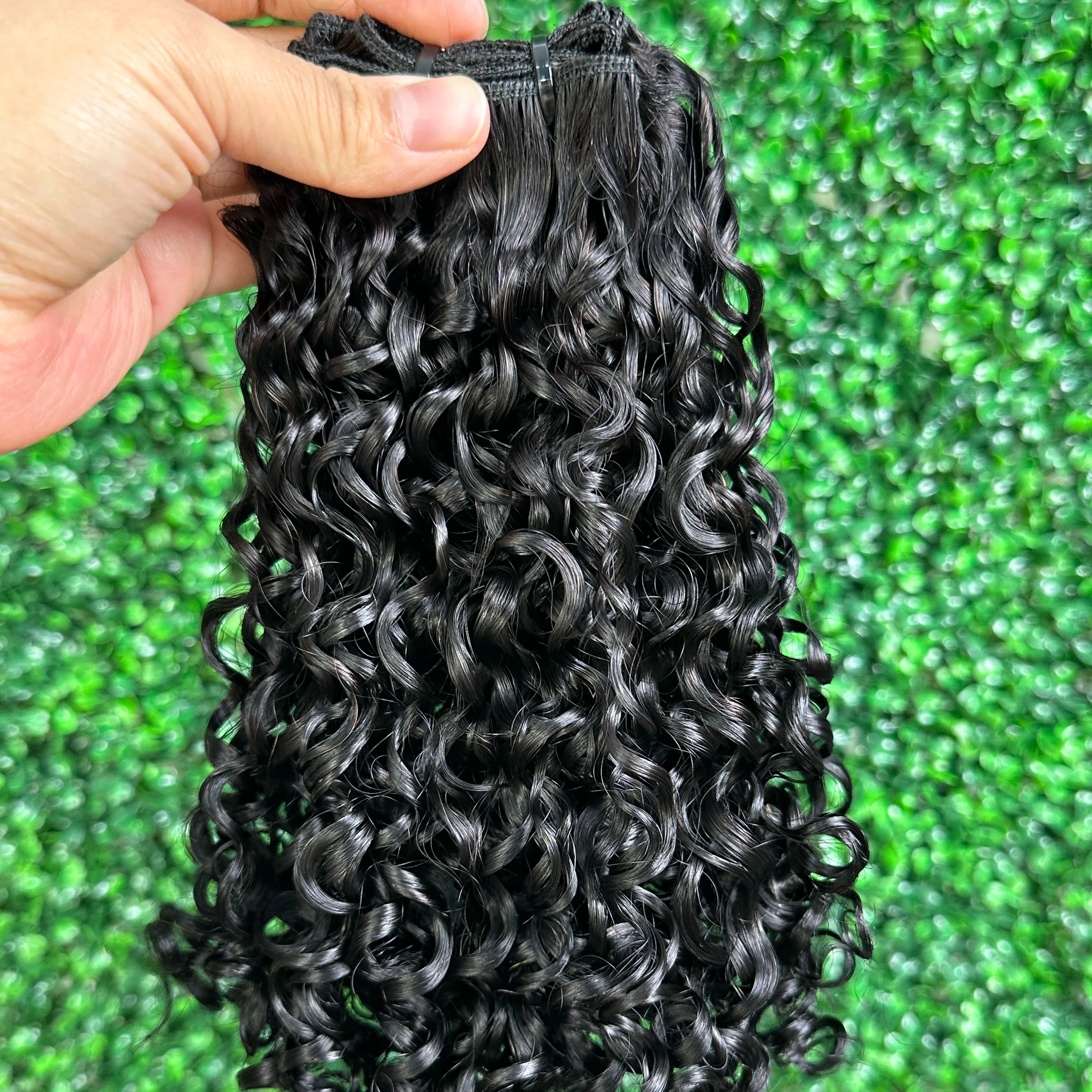 Factory Hair Vendors Human Hair Bundles 12A Grade Super Double Drawn Pixie Curl Bundles Raw Virgin Weave Bundles