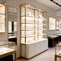 Hochsichere Gebogene Schmuckvitrine aus Gehärtetem Glas mit Schwerlastschloss, LED-Beleuchtung, Umweltfreundlichem und Recycelbarem Design, Maßgefertigt