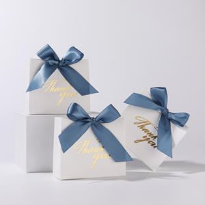 CSMD Fabricants Chinois Commande Quantité En Gros Fournisseurs De Yiwu Prix Pas Cher Emballage De Faveurs De Mariage Boîtes De Bonbons Blancs - Product Image 1