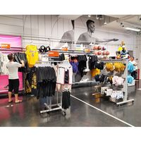 Service tout-en-un pour magasin de chaussures sur mesure, éclairage LED, étagères flottantes pour chaussures, présentoir écologique pour chaussures de sport et baskets
