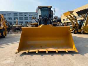 Used XCMG LW600KN Wheel Loader, 6 Ton Front End Loader With 3.5m³ Bucket For Mining & Construction Works - Product Image 3