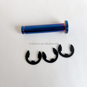 Perno de Reposapiés de Titanio Colorido de Grado 5 Personalizado de Fábrica con Clip para Motocicleta Motocross Surron Light <span class=keywords><strong>Bee</strong></span> Ultra <span class=keywords><strong>Bee</strong></span> - Product Image 1