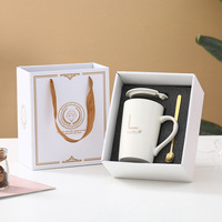 Coffret Cadeau d'Entreprise Créatif 350ml – Mug en Céramique Réutilisable Résistant aux Hautes Températures avec Serviette et Boîte Cadeau Ours – Souvenirs de Mariage