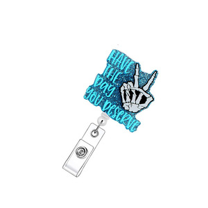 Badge en plastique en forme de cœur avec paillettes acryliques, porte-badge rétractable pour carte d'étudiant/passe de bus avec boucle à tirage facile - Product Image 5