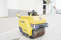 Rodillo vibratorio pequeño oficial XCMG XMR050 Mini tambor vibratorio de doble vibración Lista de precios del rodillo vibratorio