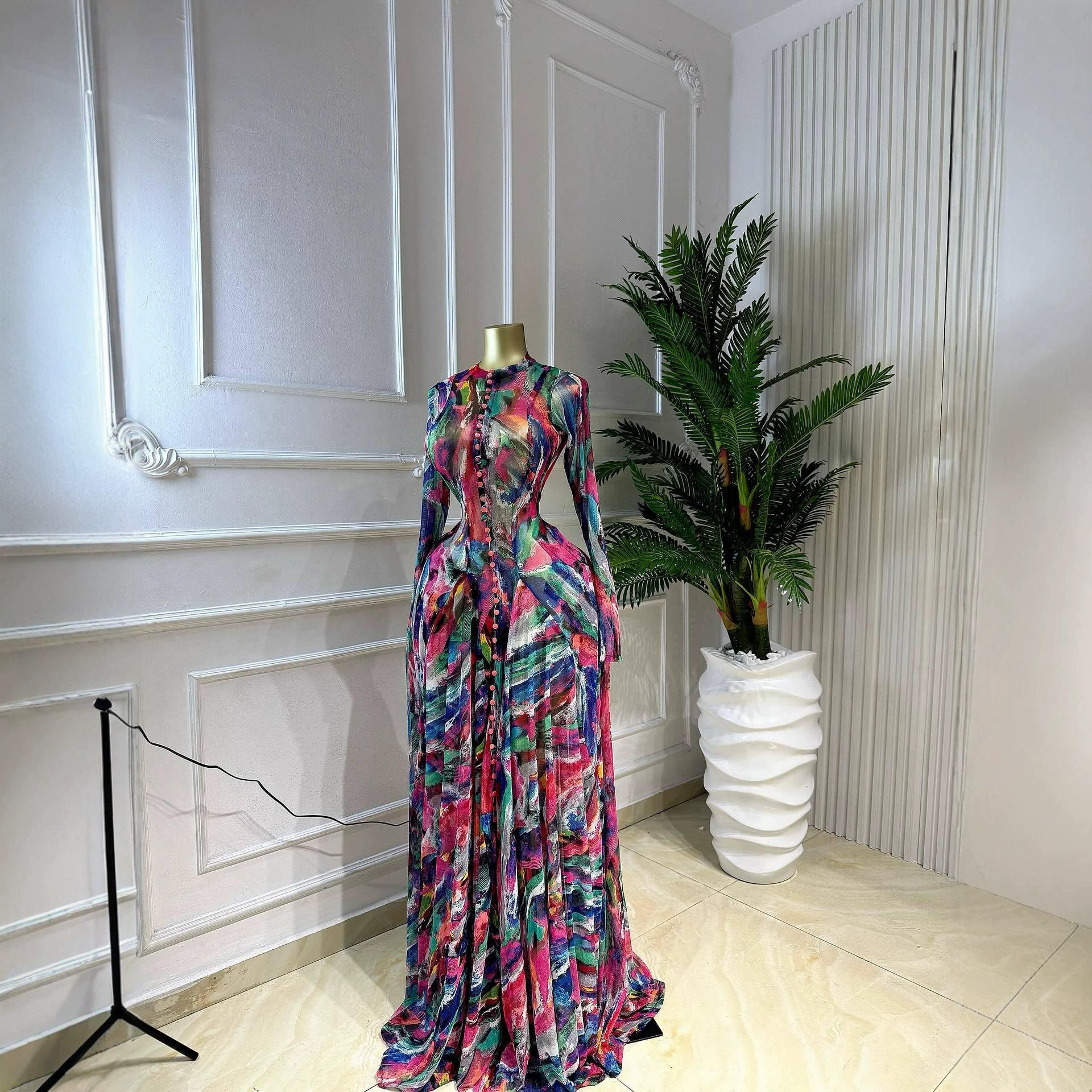 Z225DS03 สีสันสดใส