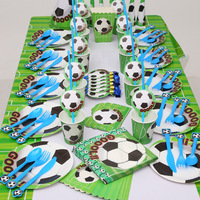 Fournitures de fête d'anniversaire pour enfants de football vert tirer drapeau nappe gâteau papier tasse assiette en papier ensemble de vaisselle