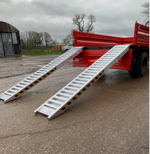 Rampes de chargement en aluminium robustes de 5 mètres, capacité de 4 m et 5 tonnes, avec bande de roulement en caoutchouc personnalisable, pour motos, grands SUV et camions AR- - Product Image 2
