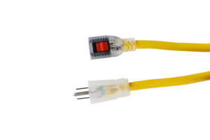 Kendinden kilitleme uzatma kordonları-NEMA 5-15 16AWG kauçuk SJTW 50ft W/nem direnci - Product Image 2