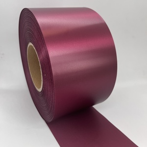 Ruban en satin polyester couleur vin en gros, bonne qualité, <span class=keywords><strong>prix</strong></span> bas, ruban en satin <span class=keywords><strong>de</strong></span> 100 mm pour la remise des diplômes - Product Image 2