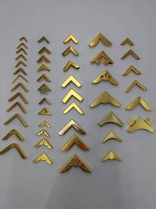 Protezioni Angolari in Metallo Anticato Senza Nichel YXQ 14mm, Colore Personalizzato, Decorative per Sacchetti di Carta - Product Image 4