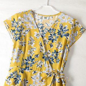 Temperament V-neck Yellow Floral Printed Mulberry <strong>Wrap</strong> A-line High Quality Women <strong>Silk</strong> Printed <strong>Dresses</strong> - Product Image 2