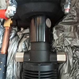 Pompe à liquide pneumatique Haskel Dtv-4, 1200 Psi, sortie 1/2 pouce, compatible eau, fabriquée aux États-Unis - Product Image 2