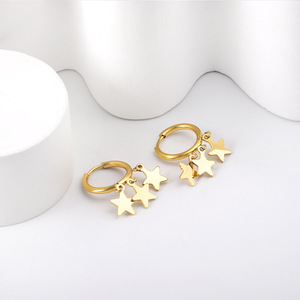 ต่างหูห่วงรูปดาวสแตนเลสชุบทองเครื่องประดับแฟชั่นสำหรับผู้หญิงสวมใส่สบายๆ - Product Image 3