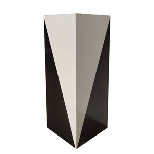 Colonnes décoratives en marbre noir et blanc, socles de sol au design contemporain, articles de présentation durables pour hôtels et clubs - Product Image 5