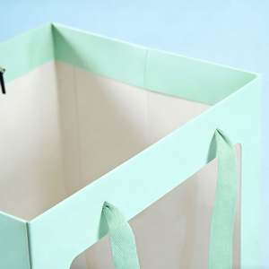 Bolsas de Papel Impresas Personalizadas al por Mayor, Verdes con Ventanas Transparentes, Bolsas de Regalo de Lujo Diseñadas Específicamente para Regalos de Cumpleaños - Product Image 2