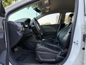 <span class=keywords><strong>Aveo</strong></span> 2014 Sedan 1.4SL in versione Fashion Edition - Product Image 2