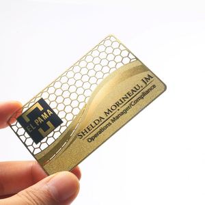 บัตร NFC สแตนเลส24K สุดหรูพร้อมกล่องของขวัญสำหรับธุรกิจและที่หุ้มขาผ้าไหมและการพิมพ์ไดคัท - Product Image 1