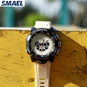 Reloj Deportivo Cronógrafo para Hombre SMAEL 8058 con Pantalla Analógica-Digital, Resistente al Agua 5BAR, Resistente a Impactos, Correa de Plástico, Cronómetro - Product Image 3