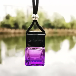 Venta al por Mayor de Botellas de Perfume Vacías de 50/100 ml, Diseño Premium a Cuadros, Envase de Perfume de Vidrio Transparente, Botella de Spray Cuadrada y Plana para Cosméticos - Product Image 1