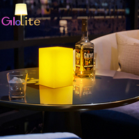 Moderne Carré LED Dimmable Lampe Décorative Télécommande AC Alimenté Corps en Plastique pour Salle à Manger Chambre Hôtel