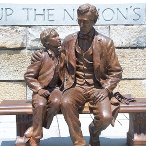 Escultura Metálica Conmemorativa Personalizada de Gran Tamaño para Exteriores, <span class=keywords><strong>Estatua</strong></span> de Abraham <span class=keywords><strong>Lincoln</strong></span> de Latón y Bronce para Parque - Product Image 3