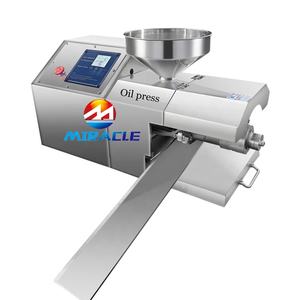 Prensa de aceite de la pequeña máquina de la extracción de aceite de coco de la economía para <span class=keywords><strong>el</strong></span> hogar - Product Image 2