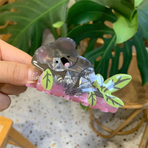 Nouveau acrylique dessin animé Animal tortue raton laveur Koala gros accessoire de <span class=keywords><strong>cheveux</strong></span> paon cerf pas cher griffe de <span class=keywords><strong>cheveux</strong></span> - Product Image 3