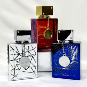 Parfum de luxe écologique Armafs de haute qualité, unisexe, longue tenue, aux notes boisées arabes, florales et fruitées, en spray. - Product Image 6