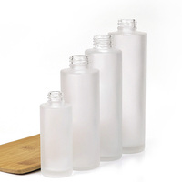 Ensembles d'emballages cosmétiques écologiques OEM ODM, flacon pulvérisateur en verre givré de 100 ml avec couvercle en bambou, impression sérigraphique, échantillon gratuit
