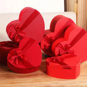Scatola regalo personalizzata all'ingrosso diretta in fabbrica a forma di cuore piccola scatola di imballaggio di tre dimensioni medie e grandi migliori <span class=keywords><strong>auguri</strong></span> regalo - Product Image 2