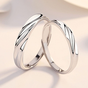 Anillos de Compromiso Geométricos de Plata de Ley S925 con Baño Electrolítico, Diseño Exclusivo, Moderno y Sencillo, Un Par - Product Image 1