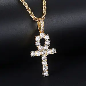 Hot Sale Gaya Mesir Perhiasan Berlapis Emas Es Keluar Bling Bling CZ Diamond Ankh Liontin Salib Kalung