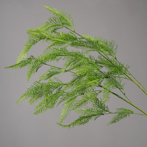 Feuilles vertes artificielles, branche unique, vert foncé, en soie PVC, décoration de mariage, suspendue au plafond - Product Image 1
