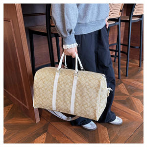 Nueva Bolsa Deportiva de Gran Capacidad con Estampado, Práctica Bolsa de Mano para Viajes Cortos, Bolsa de Viaje Cruzada al Hombro - Product Image 5