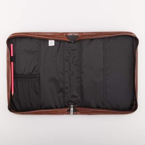 Muestra Gratuita de Bolsa de Transporte para Biblia de Iglesia, Personalizada para Mujer, de Fieltro, con Cruz Tallada para Niñas - Product Image 2