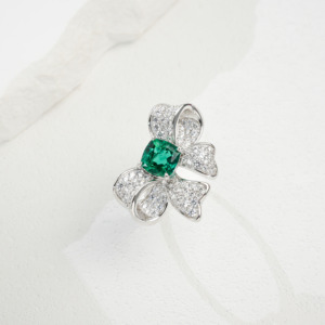 925 <b>silver</b> cultured <b>emerald</b> <b>ring</b> shines with a fashionable bow shape, an engagement and proposal daily gift to surprise girls L - Product Image 3