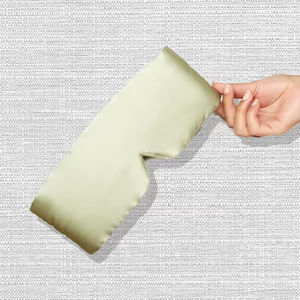 Vente en gros 22 Momme soie soins des yeux <span class=keywords><strong>masque</strong></span> de sommeil 6A haute qualité soie de mûrier grand <span class=keywords><strong>masque</strong></span> <span class=keywords><strong>pour</strong></span> les yeux avec sangle réglable Magic Tape - Product Image 3